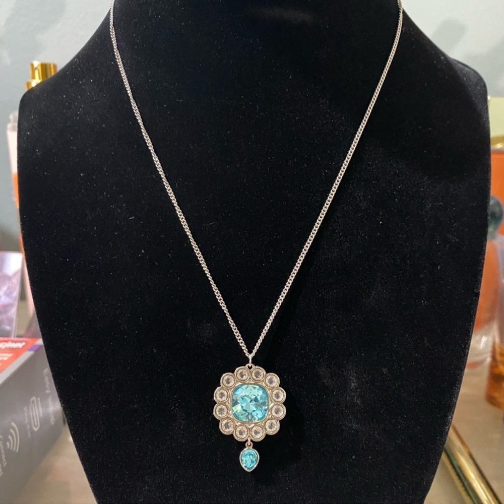 Swarovski Azore Medium Pendant AUTHENTIC